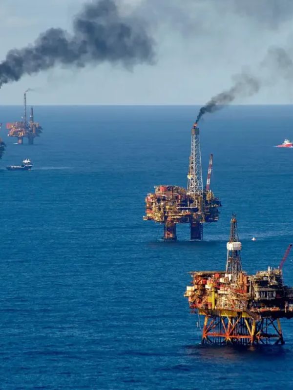 oil windfalls at sea